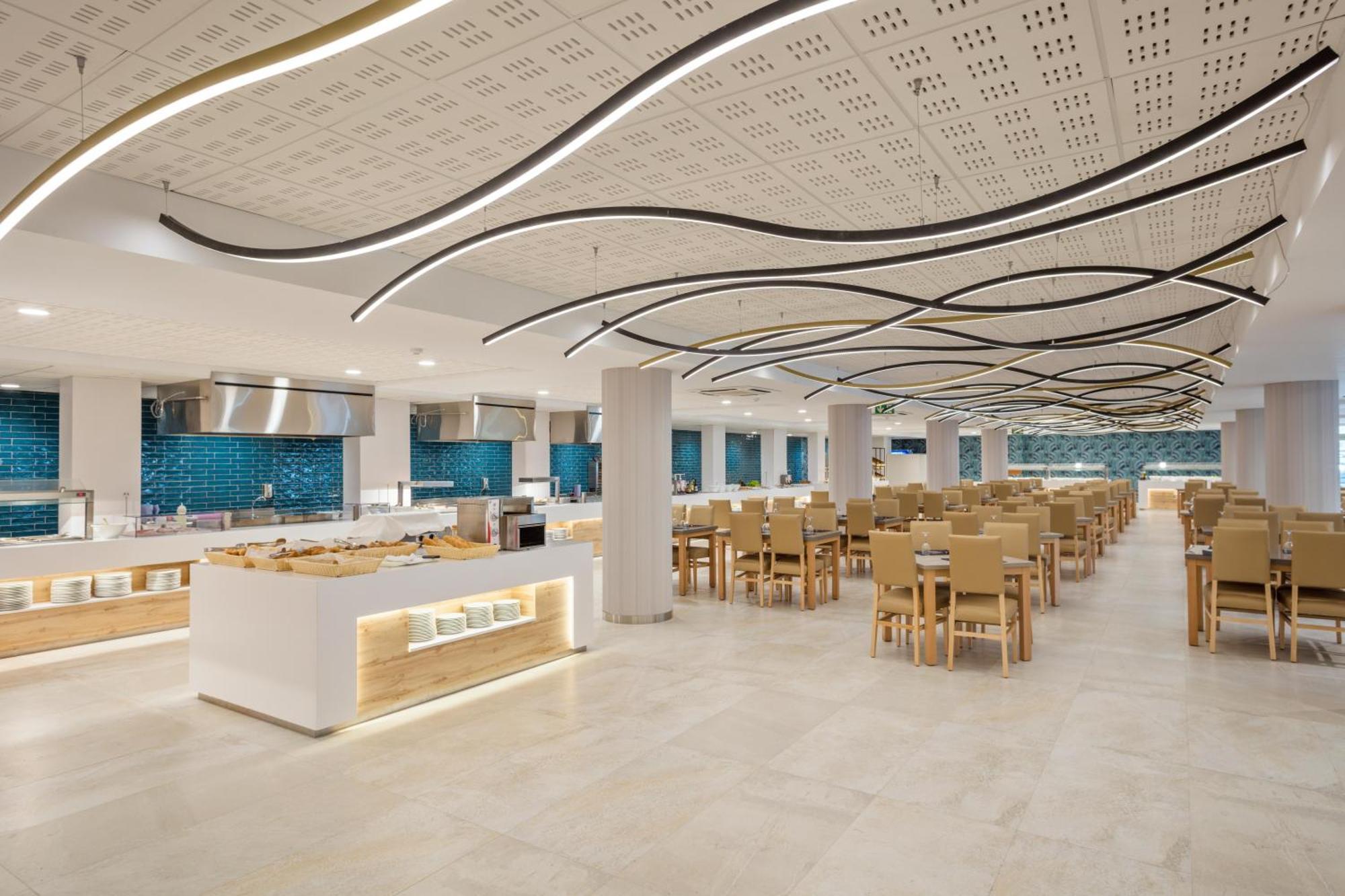 Hotel Best Mediterraneo Салоу Экстерьер фото